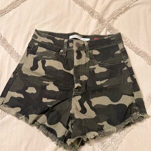 Celebrity Pink Camouflage Cargo Shorts